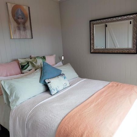 Secluded, Private Rural Retreat Mins From Warkworth -"Avondale" Minihouse Villa Eksteriør bilde