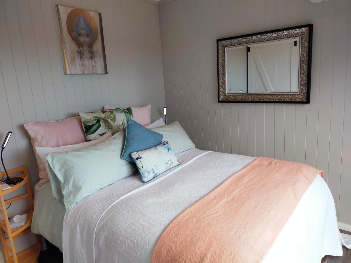 Secluded, Private Rural Retreat Mins From Warkworth -"Avondale" Minihouse Villa Eksteriør bilde